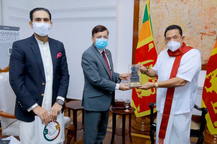 High Commissioner of Pakistan met with Hon. Prime Minister of Sri Lanka